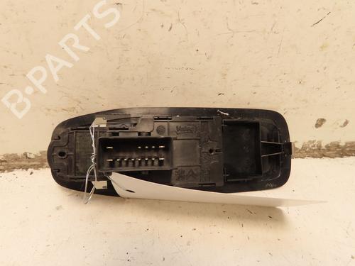 Used Left front window switch Left front window switch PEUGEOT 208 I (CA_, CC_) 1.2 VTI 82 (82 hp) 33222038 33222038