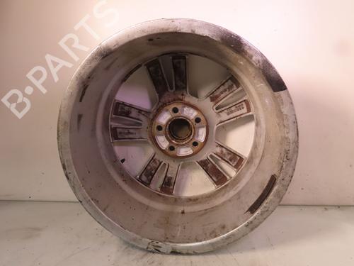 rim-volvo-v40-hatchback-525-d2-31408850-2012-2013-2014-2015-2016-2017-2018-2019-18477260 main image