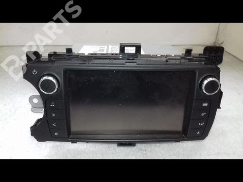 Used Radio TOYOTA YARIS (_P13_) 1.3 (NSP130_, NSP130) (99 hp) 8983193