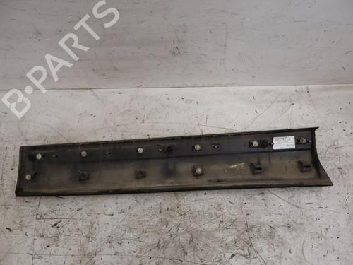 Used Door moulding trim Door moulding trim LAND ROVER RANGE ROVER EVOQUE (L538) 2.2 D 4x4 (190 hp) 40484325 40484325