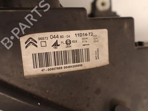 Used Right headlight Right headlight 33058854 33058854