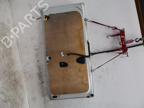 left-tailgate-nissan-nv300-van-x82-2016-34332618 main image