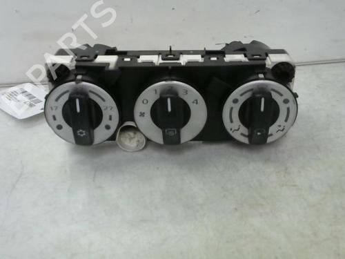 Used Climate control MITSUBISHI COLT VI (Z3_A, Z2_A) 1.1 (Z31A, Z32A) (75 hp) 8976613