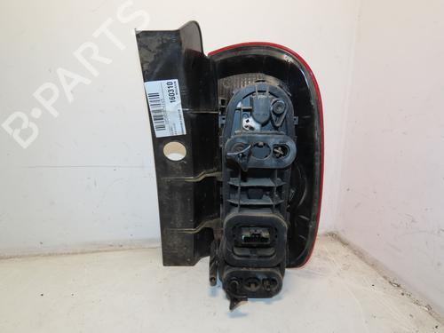 left-taillight-dacia-duster-hs_-2010-2011-2012-2013-2014-2015-2016-2017-2018-31962693 main image