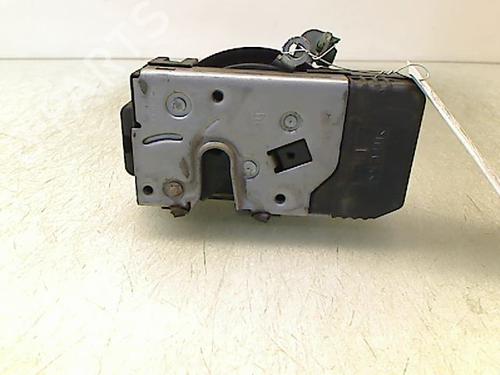 Used Front left lock OPEL ZAFIRA A MPV (T98) 2.0 DTI 16V (F75) (101 hp) 8976957