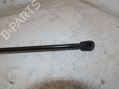 Used Tailgate lift support MERCEDES-BENZ VIANO (W639) CDI 2.2 4-matic (639.711, 639.713, 639.811, 639.813,... (150 hp) 28120901