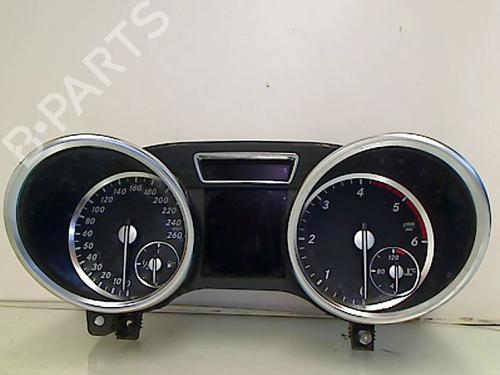 Used Instrument cluster MERCEDES-BENZ M-CLASS (W166) ML 350 BlueTEC 4-matic (166.024, 166.023) (258 hp) 8976747