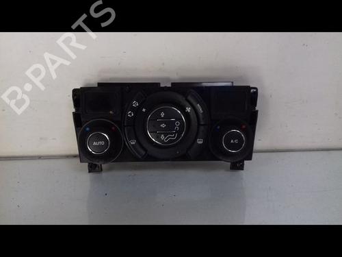 Used Climate control Climate control 8979094 8979094
