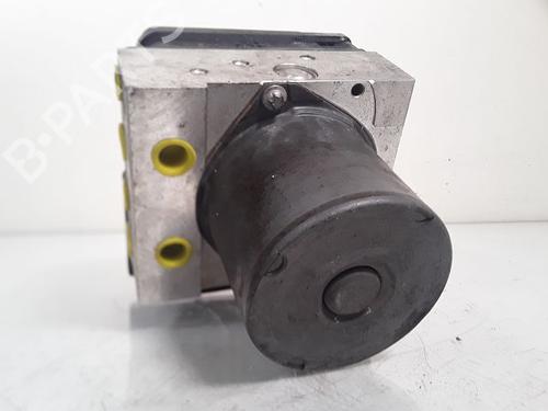 Used ABS pump BMW 5 (E60) 530 xd (231 hp) 9002926