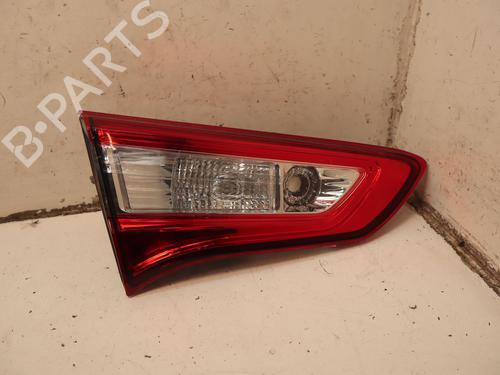 Venstre baglygte bagklap TOYOTA YARIS (_P13_) 1.5 (NSP131_) (112 hp) 33188721