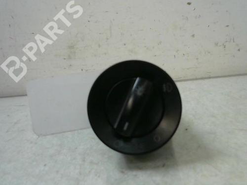 Used Headlight switch VW POLO (9N_, 9A_) 1.4 TDI (70 hp) 8975915