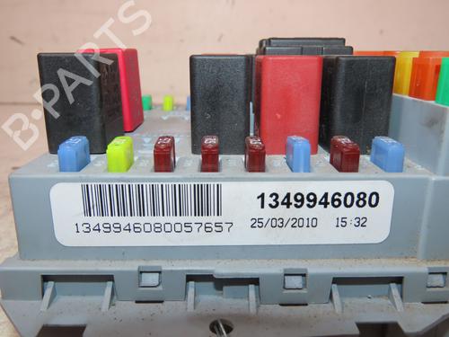 Used Fuse box CITROËN JUMPER II Van 2.2 HDi 120 (120 hp) 30840355