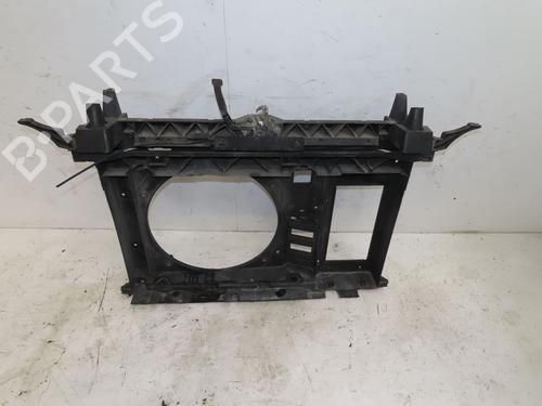 Frontplade/Frontkurv PEUGEOT 3008 I MPV (0U_) 1.6 HDi (112 hp) 31634437