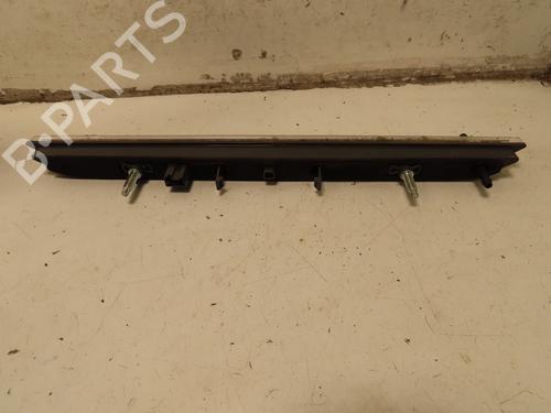 Troisième feu stop PEUGEOT 308 II (LB_, LP_, LW_, LH_, L3_) 1.6 HDi 100 (99 hp) 31325315