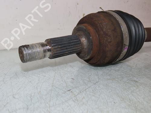 Used Left front driveshaft RENAULT TWINGO II (CN0_) [2007-2026]  23125398