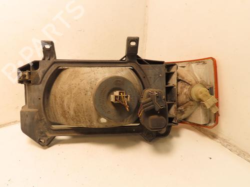 Scheinwerfer rechts für VW TRANSPORTER T4 Bus (70B, 70C, 7DB, 7DK, 70J, 70K, 7DC, 7DJ) 2.5 TDI (102 hp) 30651604