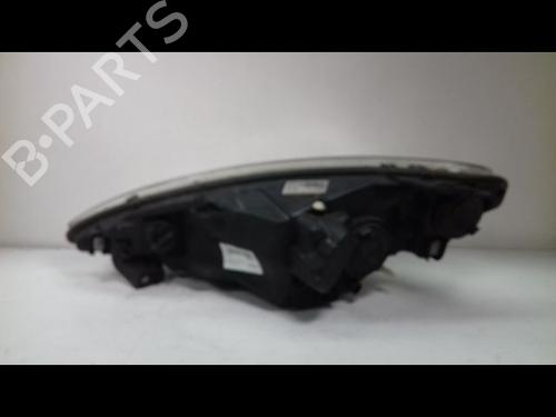 Used Right headlight PEUGEOT 1007 (KM_) 1.4 HDi (68 hp) 8997878