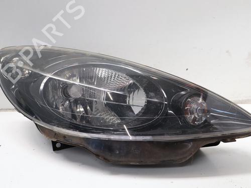 Used Right headlight Right headlight 39220933 39220933