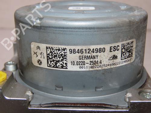 ABS Bremseaggregat PEUGEOT 2008 II (UD_, US_, UY_, UJ_, UR_, UC_) 1.5 BlueHDI 130 (131 hp) 30265688