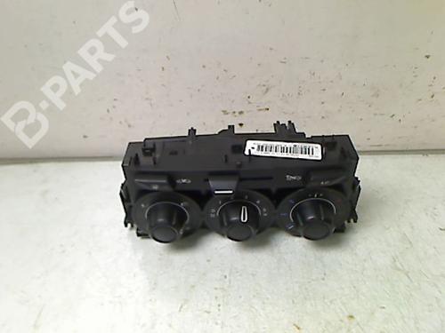 Used Climate control CITROËN C3 II (SC_) 1.0 VTi 68 (68 hp) 8975351