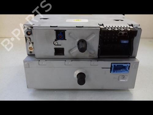Used Radio Radio PEUGEOT 308 I (4A_, 4C_) 2.0 HDi (136 hp) 8982895 8982895