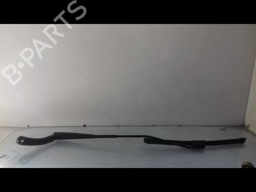 Used Front windshield wiper arm DACIA LODGY (JS_) 1.2 TCe (JSAY, JSM0) (115 hp) 14894215