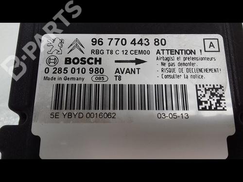 ECU airbags PEUGEOT 3008 I MPV (0U_) 2.0 HDi Hybrid4 | BP10000776M53 