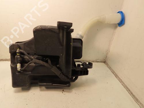 windscreen-washer-tank-skoda-fabia-iii-nj3-2014-2015-2016-2017-2018-2019-2020-2021-31796363 main image