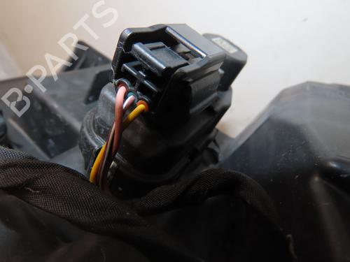 Faro derecho RENAULT MEGANE IV Hatchback (B9A/M/N_) 1.5 Blue dCi 115 (B9A6) | BP30954504C29