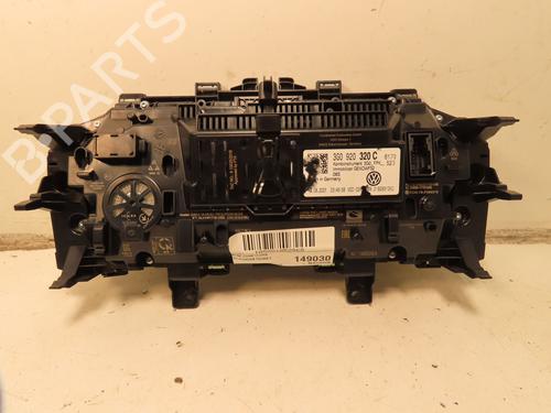 Używane Zestaw wskaźników / Licznik VW TIGUAN (AD1, AX1) 2.0 TDI (150 hp) 31302317