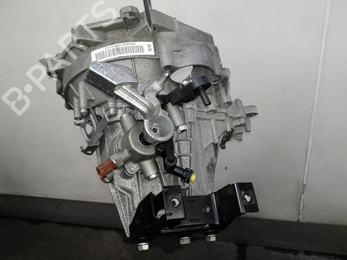Used Gearbox VW POLO V (6R1, 6C1) 1.0 (60 hp) 8991237