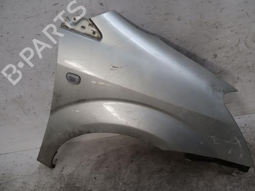 Used Right front fenders Right front fenders 39219304 39219304