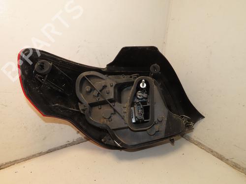 Used Right taillight CITROËN DS3 (SA_) 1.6 HDi 90 (92 hp) 31030877