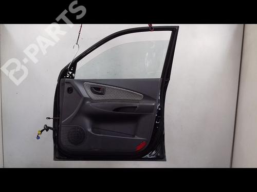 Right front door HYUNDAI TUCSON (JM) 2.0 CRDi All-wheel Drive | BP10108006C3 