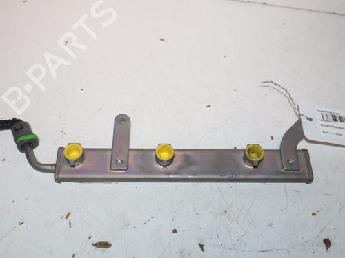 Used Injection rail Injection rail 39217938 39217938