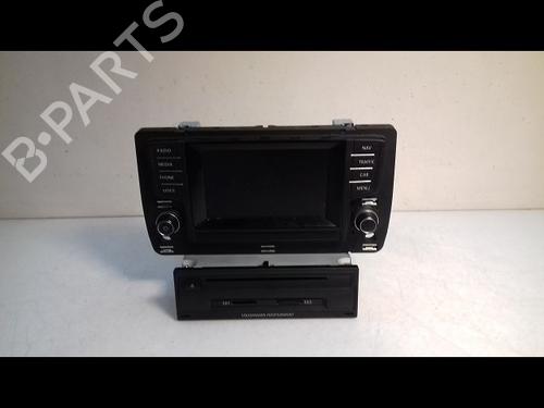 Used Radio VW GOLF VII (5G1, BQ1, BE1, BE2) 1.6 TDI (105 hp) 11825159