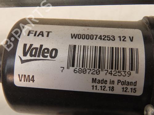 Used Front wiper motor FIAT TIPO Hatchback (356_, 357_) 1.3 D (356HXH1A) (95 hp) 29264230