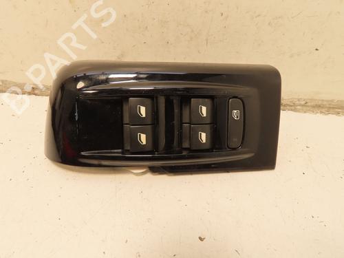 Used Left front window switch CITROËN C3 III (SX) 1.5 BlueHDi 100 (SXYHYP, SXYHTU) (102 hp) 31055295