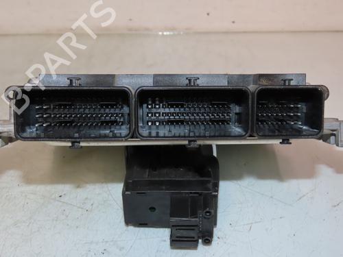 Used Engine control unit (ECU) RENAULT MEGANE IV Hatchback (B9A/M/N_) 1.6 dCi 165 (163 hp) 30950534