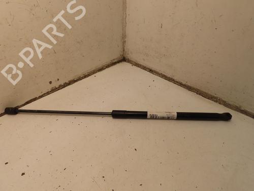 Used Tailgate lift support VOLVO V40 Cross Country (526) D2 (120 hp) 32740157