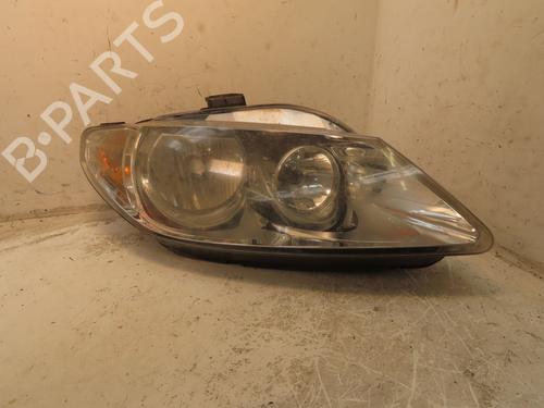 Højre forlygte SEAT EXEO ST (3R5) 2.0 TDI (120 hp) 30954556