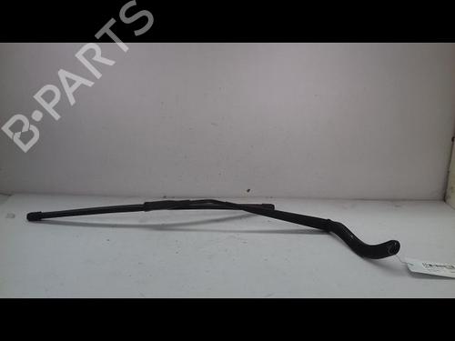 Used Front windshield wiper arm ALFA ROMEO MITO (955_) 1.3 MultiJet (955AXP1A, 955AYC1A) (95 hp) 23065404