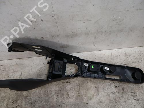 Used Middle console Middle console RENAULT CLIO IV (BH_) 1.5 dCi 90 (90 hp) 34640626 34640626