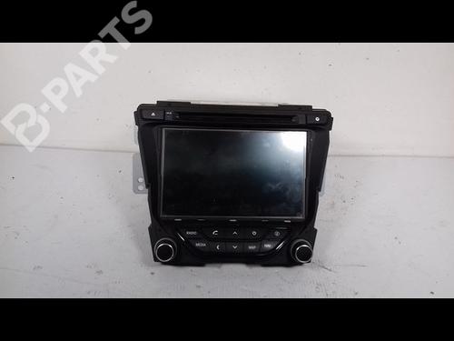 Used Radio HYUNDAI i40 I CW (VF) 1.7 CRDi (116 hp) 8996294