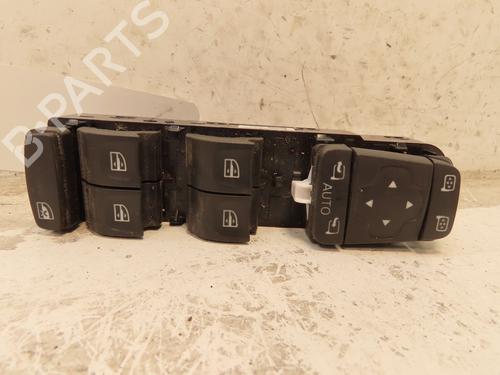 Used Left front window switch RENAULT TALISMAN (LP_) 1.5 dCi 110 (LPA3) (110 hp) 30953542