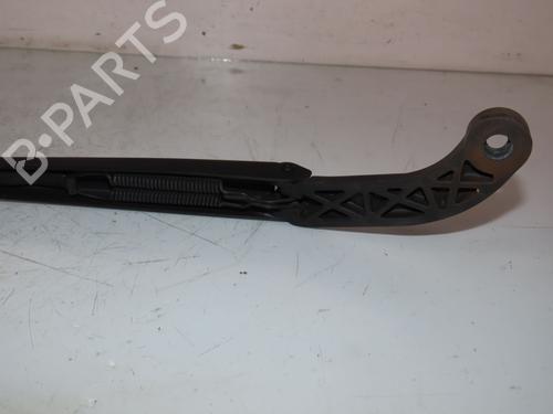 Used Front windshield wiper arm AUDI TT (8N3) 1.8 T (180 hp) 24706450