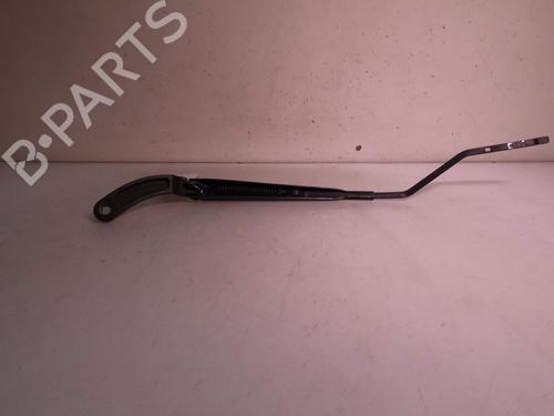 Front windshield wiper arm RENAULT CLIO IV (BH_) 1.5 dCi 90 | BP16741467C143 