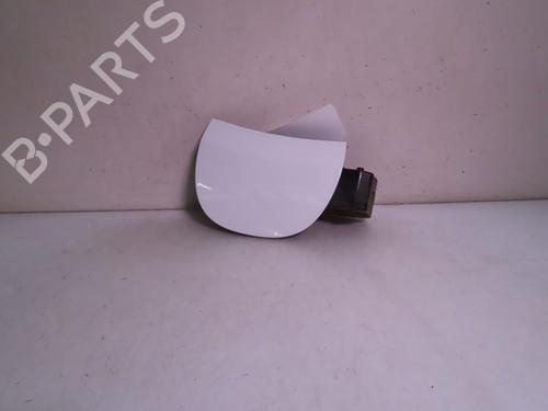 Używane Klapa wlewu paliwa CITROËN C4 CACTUS 1.2 THP 110 (110 hp) 15877004