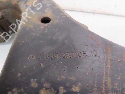 Used Right front suspension arm MERCEDES-BENZ VITO / MIXTO Van (W639) 109 CDI (639.601, 639.603, 639.605) (95 hp) 17214888
