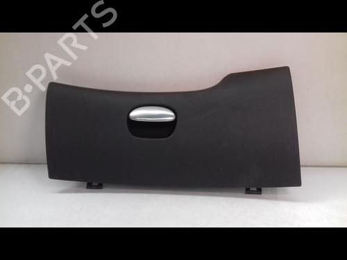Used Glove box PEUGEOT 206+ (2L_, 2M_) 1.1 (60 hp) 10408998